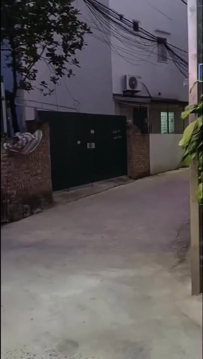 Nhà riêng Đông Dư, Gia Lâm 35m² giá 5 tỷ - Ô tô vào tận nhà, kinh doanh lý tưởng!