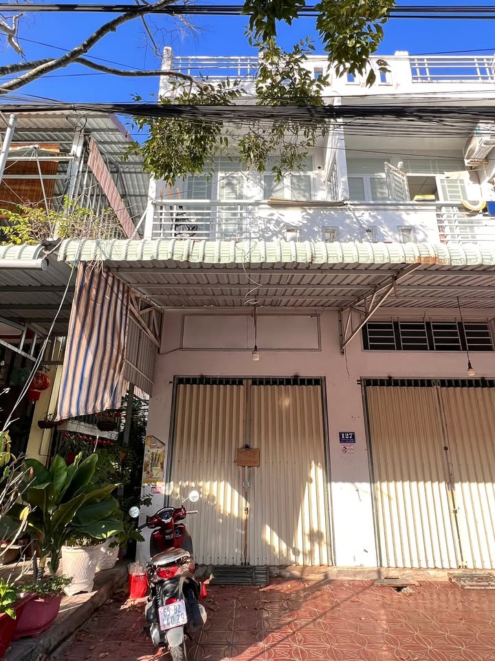 Nhà mặt tiền đường Trần Văn Long, quận Ninh Kiều, 40m² - Thuận lợi kinh doanh và sinh sống!