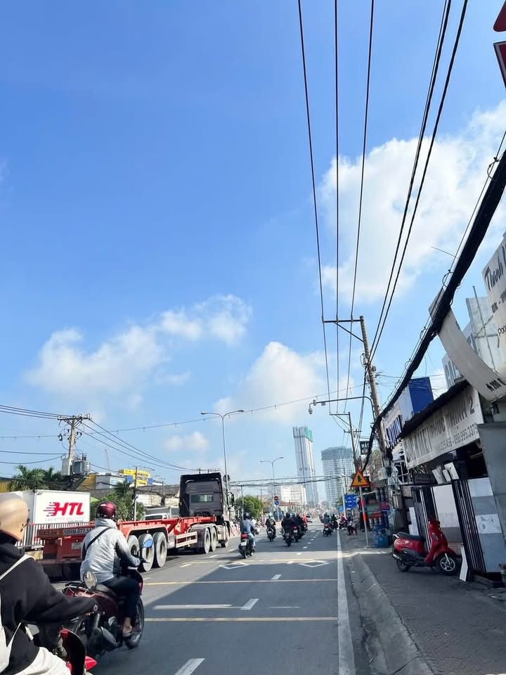 Nhà 2 tầng Linh Xuân Thủ Đức 64m² giá 3 tỷ - Pháp lý rõ ràng, sẵn sàng ở ngay!