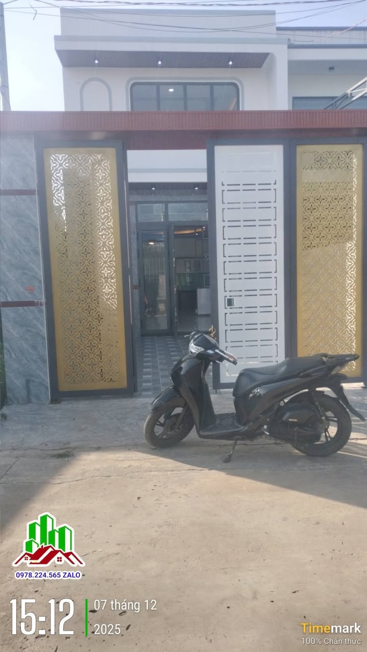 Nhà gác lửng ấp Tân Bình, Trảng Bom 100m² giá 1.9 tỷ - Đường bê tông thông thoáng!