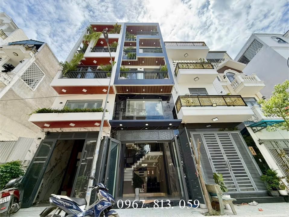Bán nhà phố Thạnh Lộc 13, quận 12, 52m² giá 7.45 tỷ - Gần chợ Cầu Đồng!