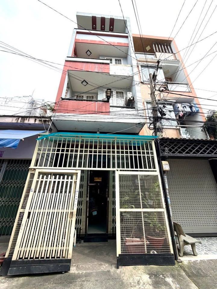 Nhà phố Tân Sơn Nhì 72m² giá 8 tỷ - Gần công viên lớn nhất TP.HCM!