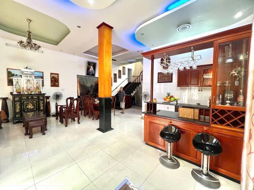 Nhà hẻm 4m Vườn Lài quận 12 130m² giá 6.1 tỷ - Sẵn sàng vào ở ngay!