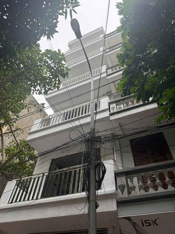 Cho thuê căn hộ dịch vụ La Khê Hà Đông 55m² giá 4.5 triệu - Giao nhà nhanh chóng!