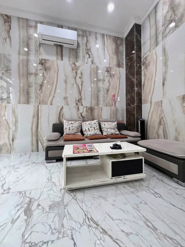 Nhà Mặt Tiền Biệt Thự 4 Tầng Đống Đa 50m² giá chỉ 6 tỷ - Sẵn sàng kinh doanh!