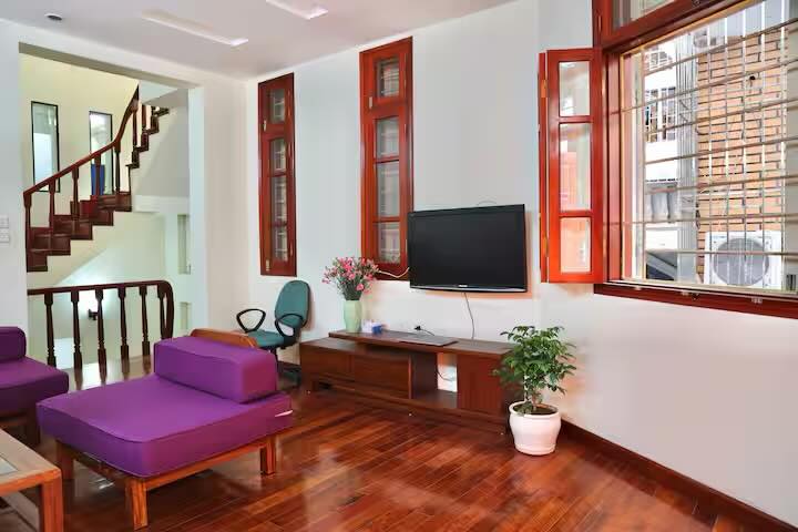 Nhà phố Phú Thượng 56m² giá 13 tỷ - Lô góc siêu đẹp, ô tô vào nhà!