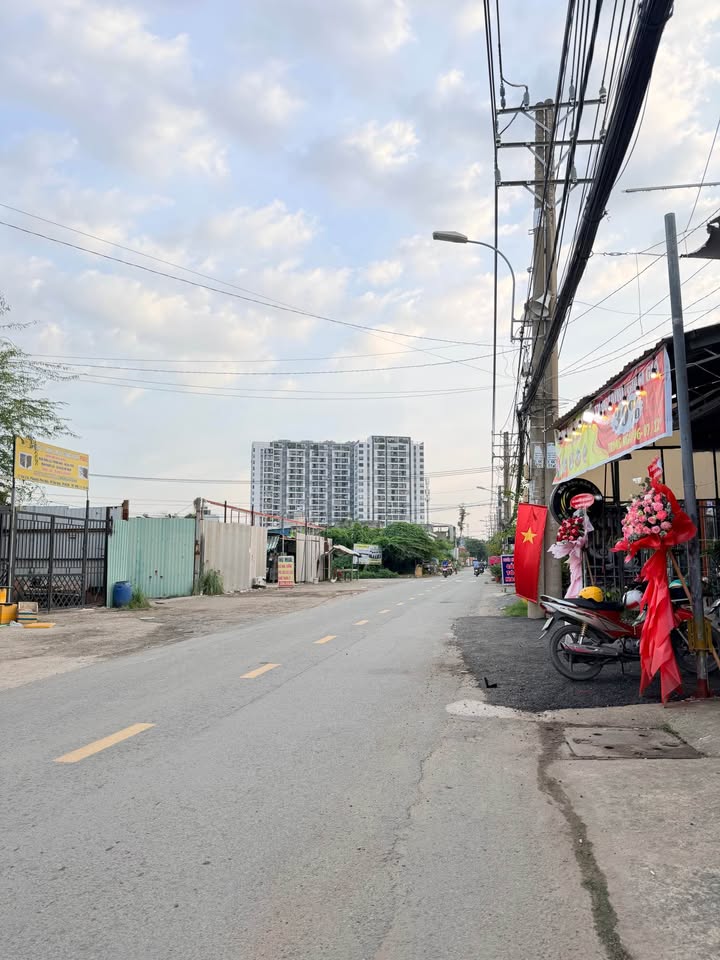 Đất phân lô Gò Cát, Phú Hữu, 70m² giá 4.4 tỷ - Đường 16m, xây dựng tự do!