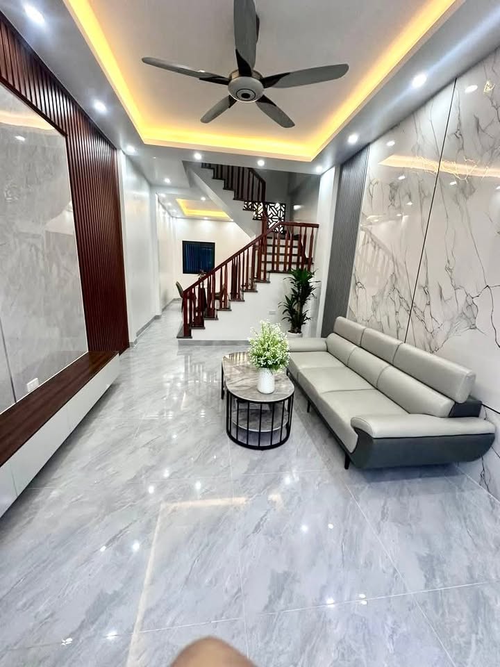 Nhà 3 Tầng ngõ phố Đông Khê, Ngọc Châu, 45m² giá 2.69 tỷ - Sẵn sàng vào ở!