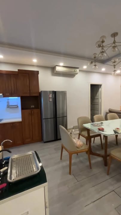 Căn hộ chung cư 57 Láng Hạ 190m² giá 22 triệu - Sẵn sàng vào ở ngay!