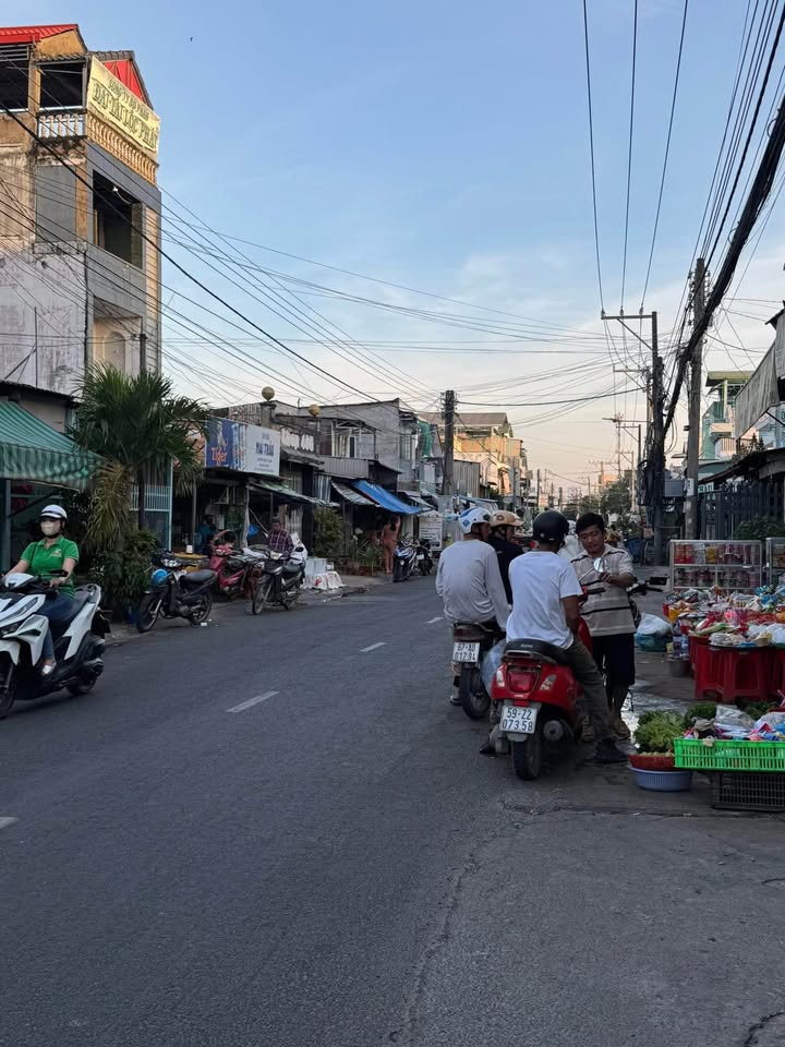 Đất nền mặt tiền đường Thủ Khoa Huân, Châu Đốc 162m² giá 4.2 tỷ - Đầu tư sinh lời ngay!