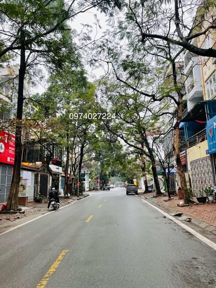 Căn liền kề Hà Đông 82m² giá 20 tỷ - Mặt phố 4 làn ô tô kinh doanh sầm uất!