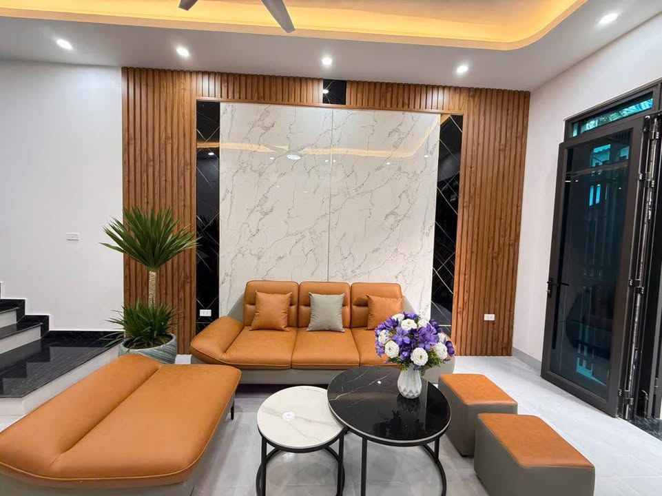 Nhà 3 tầng Ngọc Uyên, Hải Dương - 40m² giá 2.15 tỷ - Sẵn sàng vào ở ngay!