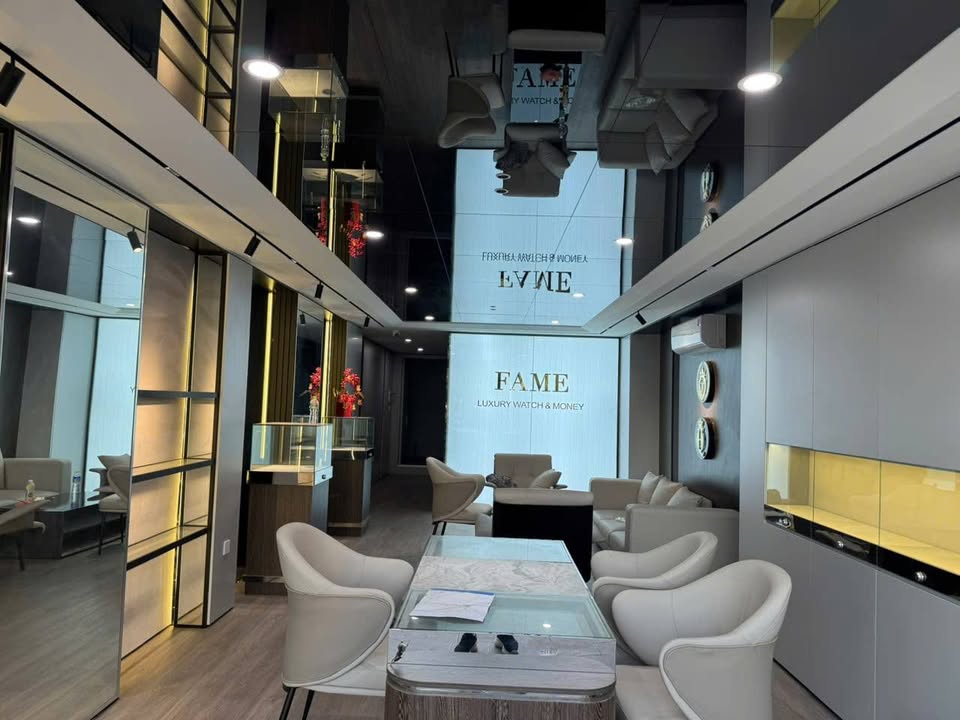 Cho thuê nhà mặt phố Hồng Tiến Long Biên 80m² - Vị trí đắc địa cho văn phòng và kinh doanh!