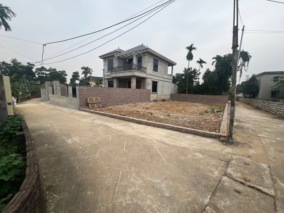 Đất thổ cư 80m² tại Phú Cát, Quốc Oai - Cần bán gấp chỉ 2 tỷ!