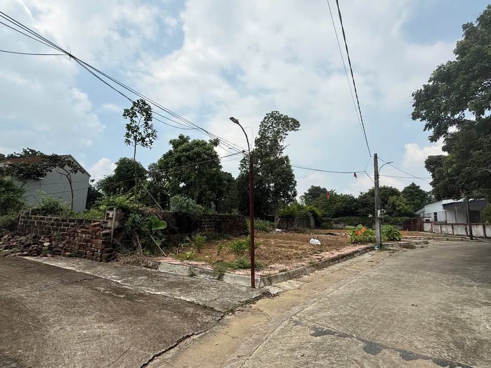 Lô đất 128m² Phú Cát, Quốc Oai - Gần trung tâm, giá cực tốt!