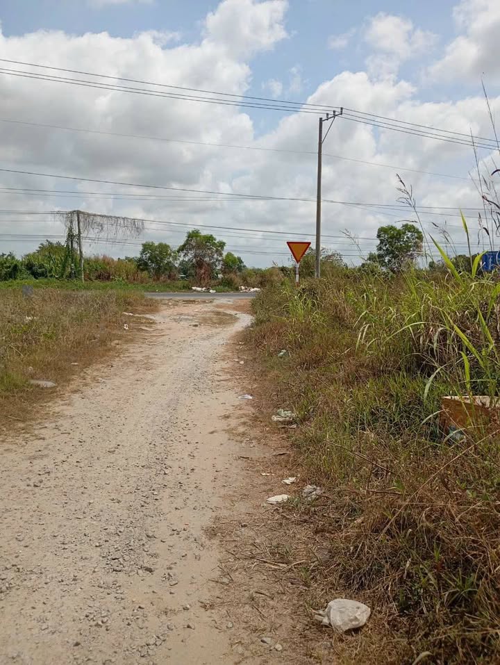 Đất Vĩnh Hiệp Rạch Giá 99m² giá 450 triệu - Cơ hội đầu tư hấp dẫn!