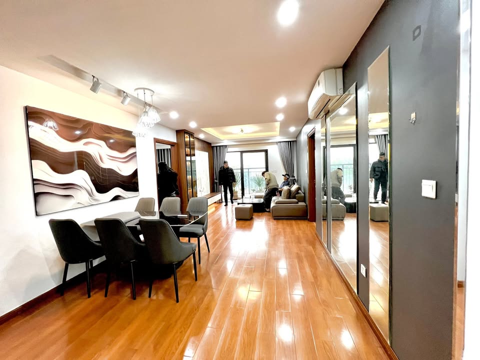 Căn hộ chung cư Hateco Yên Sở 106m² giá 7 tỷ - Nội thất cao cấp, sẵn sàng ở ngay!