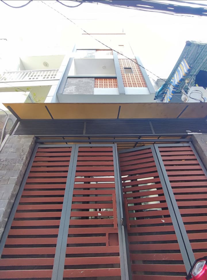 Nhà phố Bà Hạt, P8, Q10, 40m² giá thỏa thuận - Sẵn sàng giao nhà ngay!