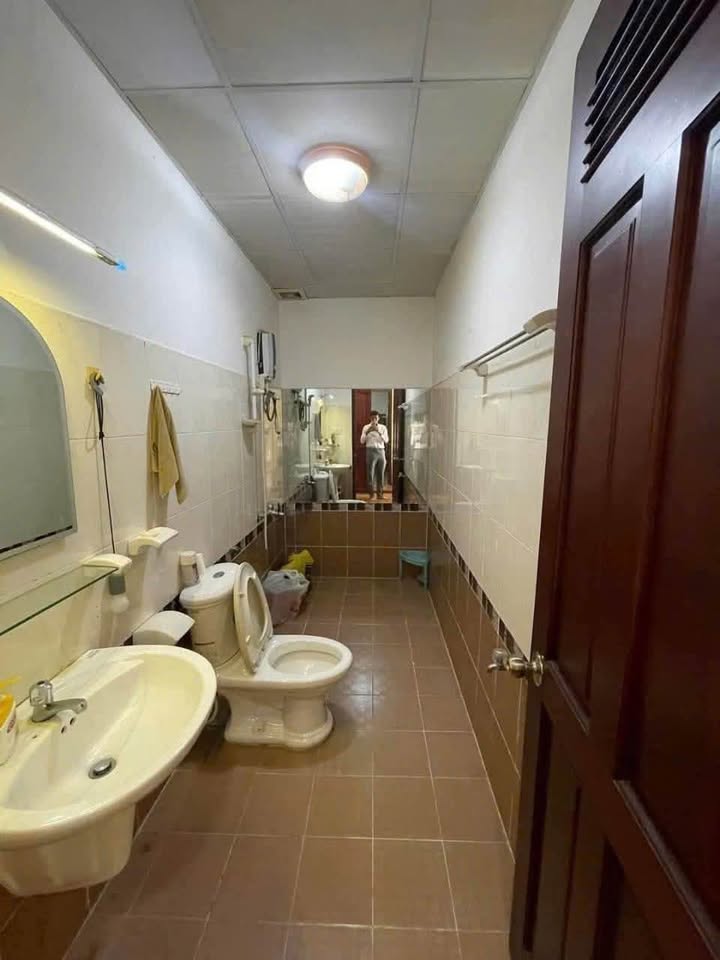 Căn hộ Khánh Hội 2 Quận 4 87m² giá 14 triệu - Căn góc siêu rộng, đầy đủ nội thất!