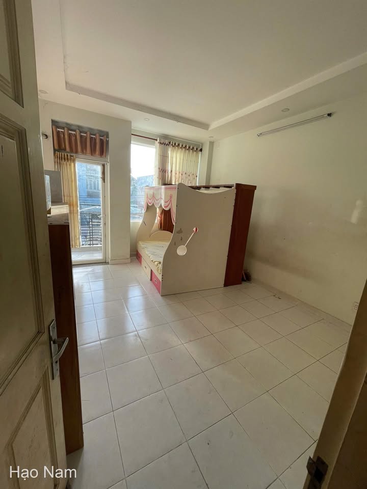 Nhà Mặt Tiền Tân Thới Nhất, Quận 12 - 80m² giá chỉ 10 triệu/tháng!