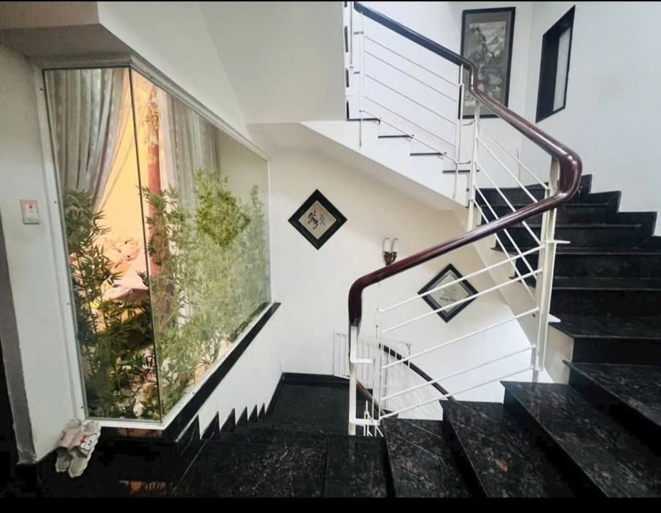 Biệt thự Tên Lửa, An Lạc, Bình Tân 250.8m² giá 15.4 tỷ - Thiết kế cao cấp, sân vườn đẹp!