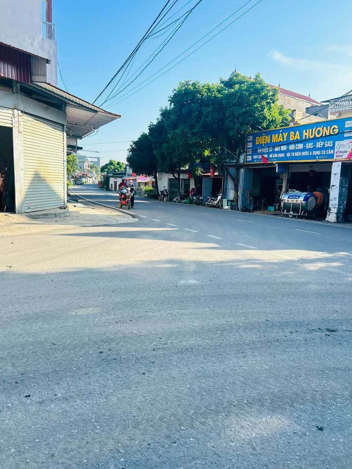 Đất thổ cư Lục Nam 200m² giá thỏa thuận - Khu vực kinh doanh sầm uất!