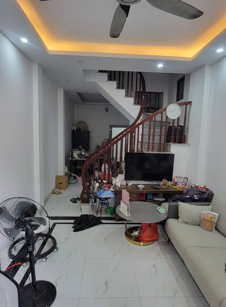 Nhà phố Dương Nội, Hà Đông 40m² giá 4.4 tỷ - Gần ĐH Phenikaa, sổ đỏ rõ ràng!