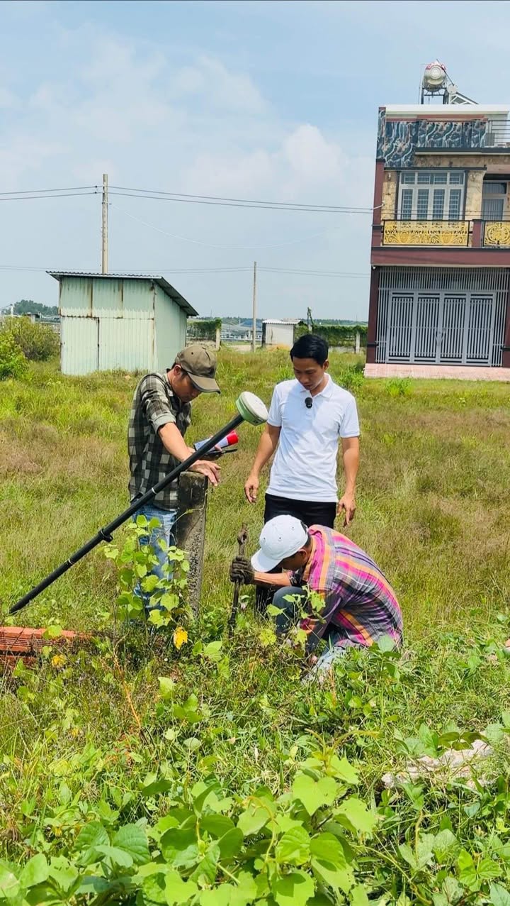 Đất biệt thự biển Lộc An 155m² giá 2.1 tỷ - Gần biển, thuận tiện đi lại!