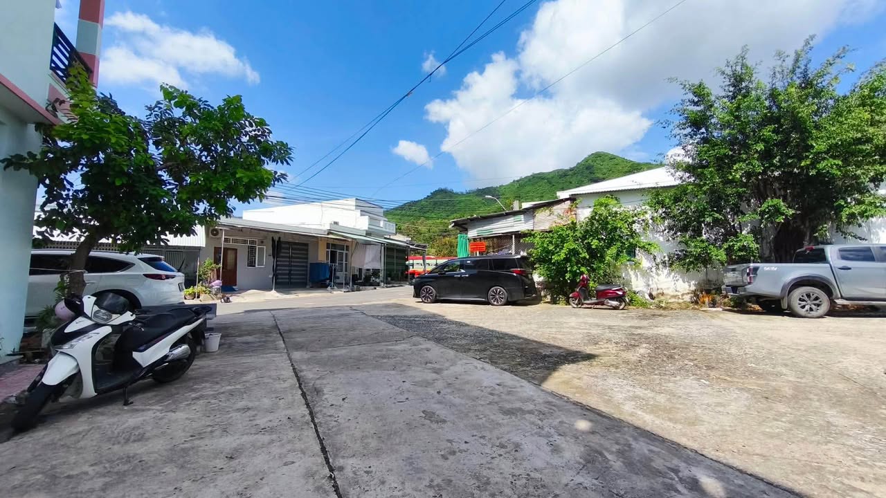 Nhà cấp 4 Vĩnh Hoà Nha Trang 94m² giá 4.35 tỷ - Sổ hồng chính chủ!