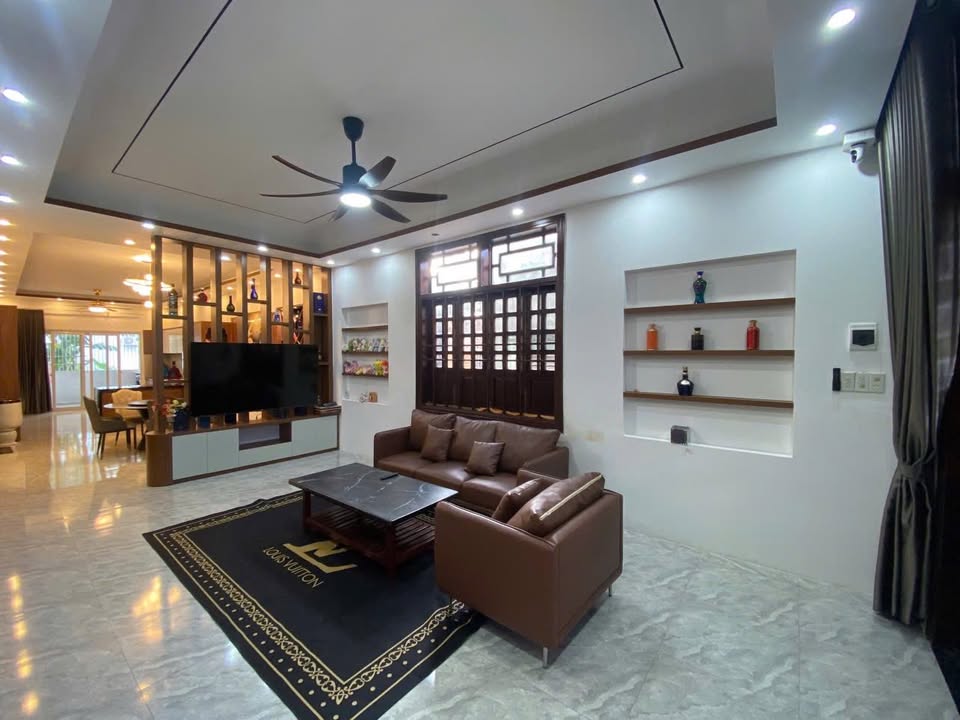 Nhà mới Suối Hiệp, Diên Khánh 165,5m² giá 2,6 tỷ - Full nội thất hiện đại!