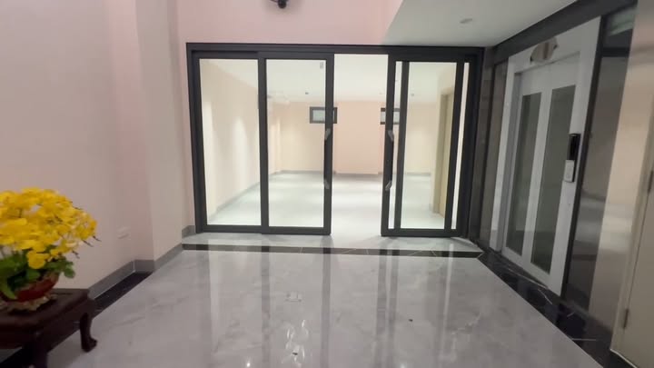 Mặt bằng kinh doanh cho thuê tại Đống Đa - 120m² chỉ 26 triệu/tháng