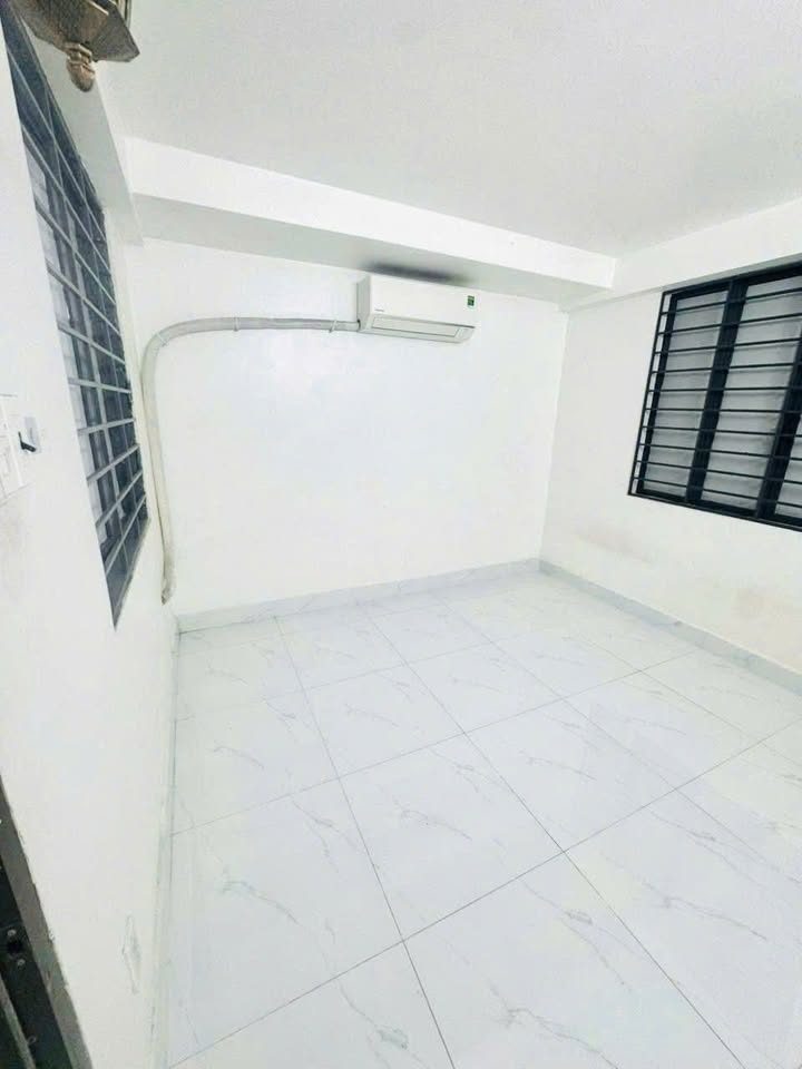 Nhà Góc 2 Mặt Tiền Kinh Doanh Tại Tân Phú 60m² - Giá Thuê Chỉ 15 Triệu