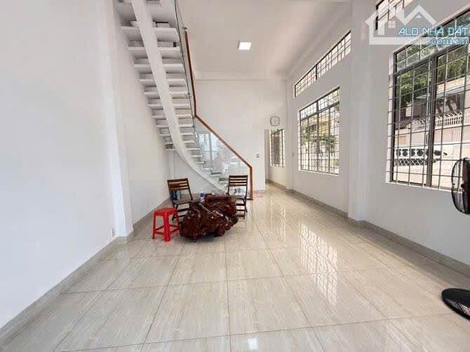 Cho thuê nhà mặt tiền đường Ama Khê - 106m² giá 8.5 triệu - Vị trí đắc địa cho kinh doanh!