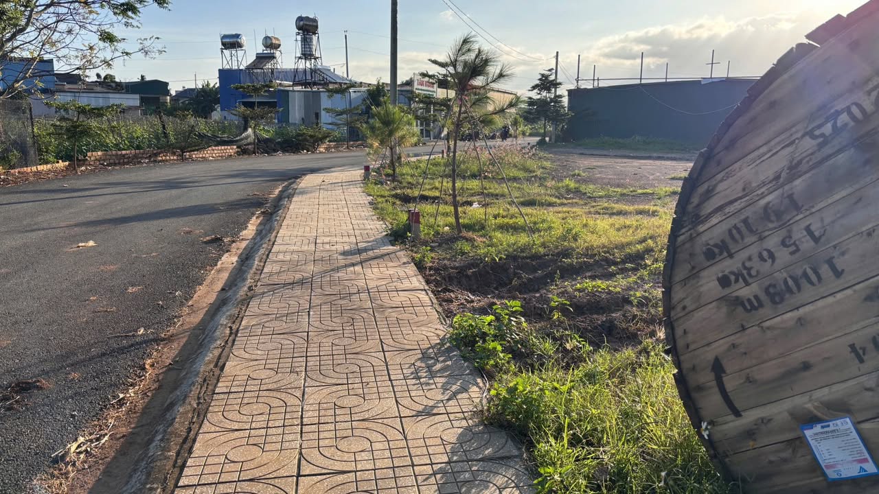 Đất mặt tiền đường Nguyễn Văn Cừ, Đức Trọng 147.5m² giá 2.9 tỷ - Pháp lý chuẩn, sổ hồng riêng!