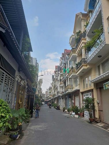 Nhà 2 tầng khu Đồng Bộ Lê Văn Khương 80m² giá 5.79 tỷ - Vị trí đắc địa, dân trí cao!