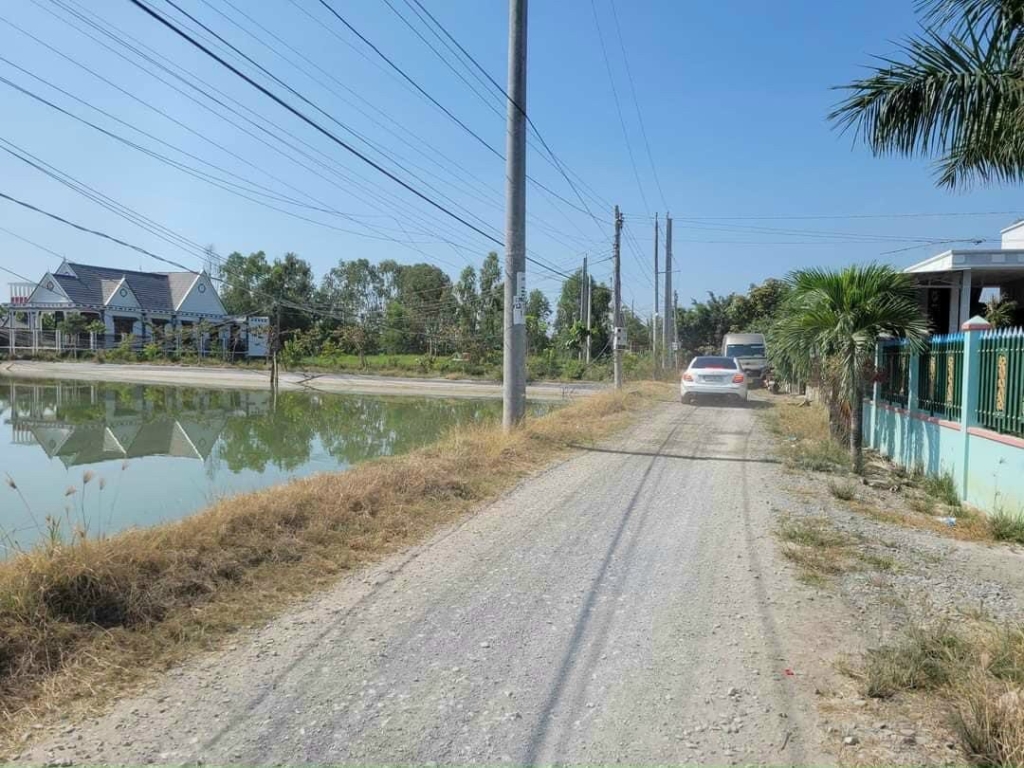 Đất thổ cư 116m² mặt tiền xe hơi xã Tân Chánh giá 480 triệu - Cơ hội đầu tư hấp dẫn!