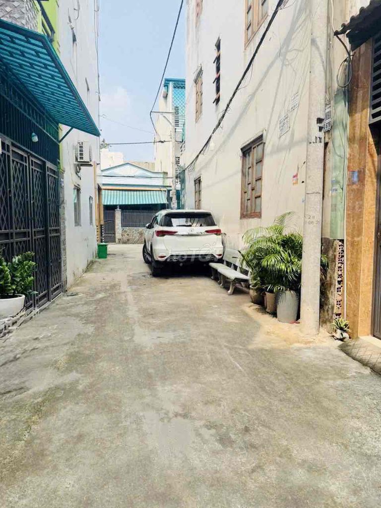 Nhà HXH Hiệp Thành 35, Quận 12 - 49m² chỉ 4.5 Tỷ - Sẵn sàng vào ở!