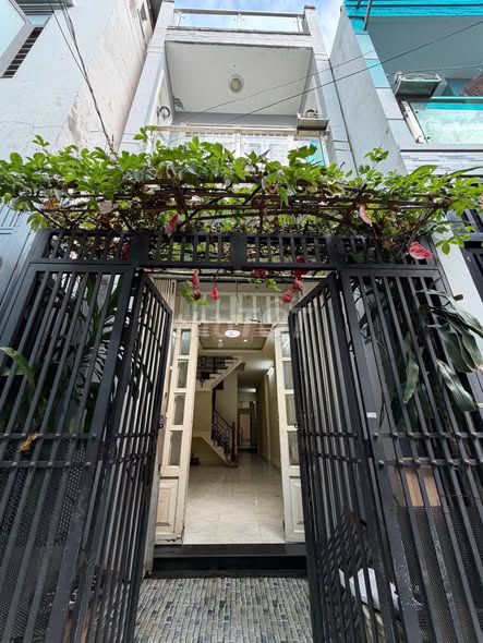 Nhà Bông Sao Quận 8 70m² giá 4.88 tỷ - Cơ hội đầu tư tuyệt vời!