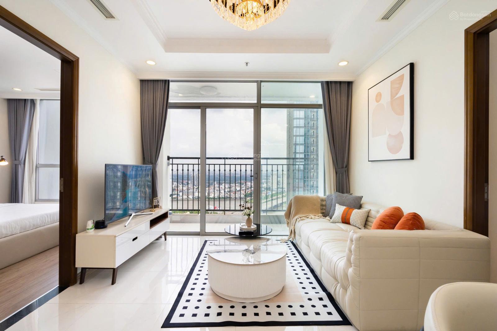 Căn hộ cao cấp 2PN, 2WC, 85m² giá 19 triệu tại Vinhomes Central Park - Không gian sống lý tưởng!