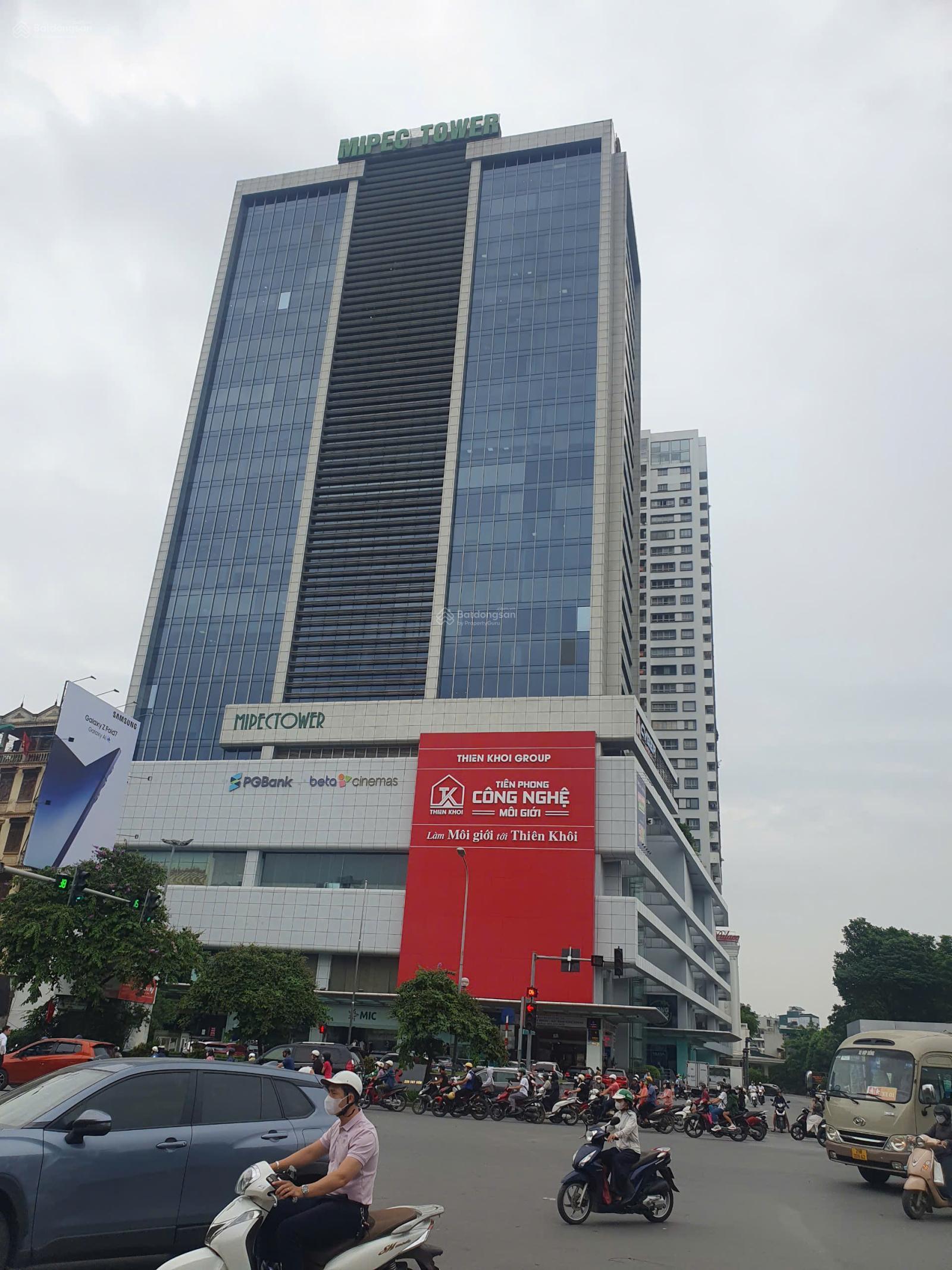 Cho thuê văn phòng tại Mipec Tây Sơn, Đống Đa 400m² - Ưu đãi cuối năm lên đến 30%!