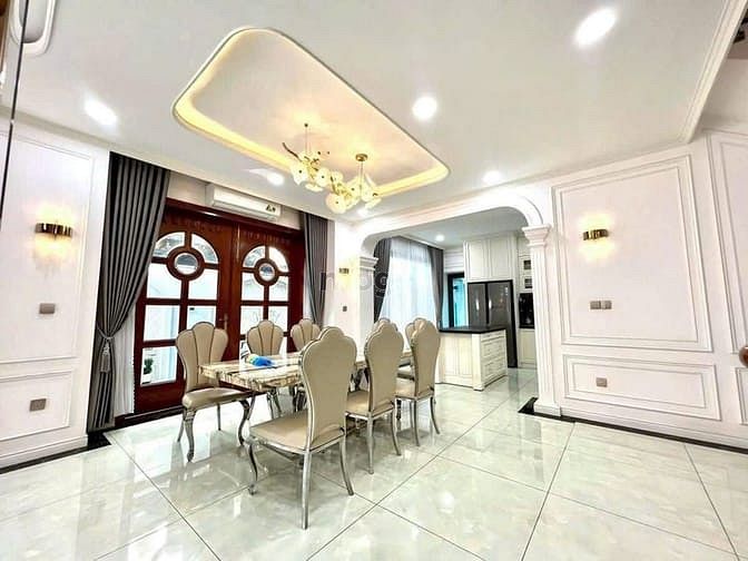 Biệt thự song lập Mỹ Hoàng, Phạm Thái Bường, Quận 7, 420m² - Sẵn sàng vào ở ngay!