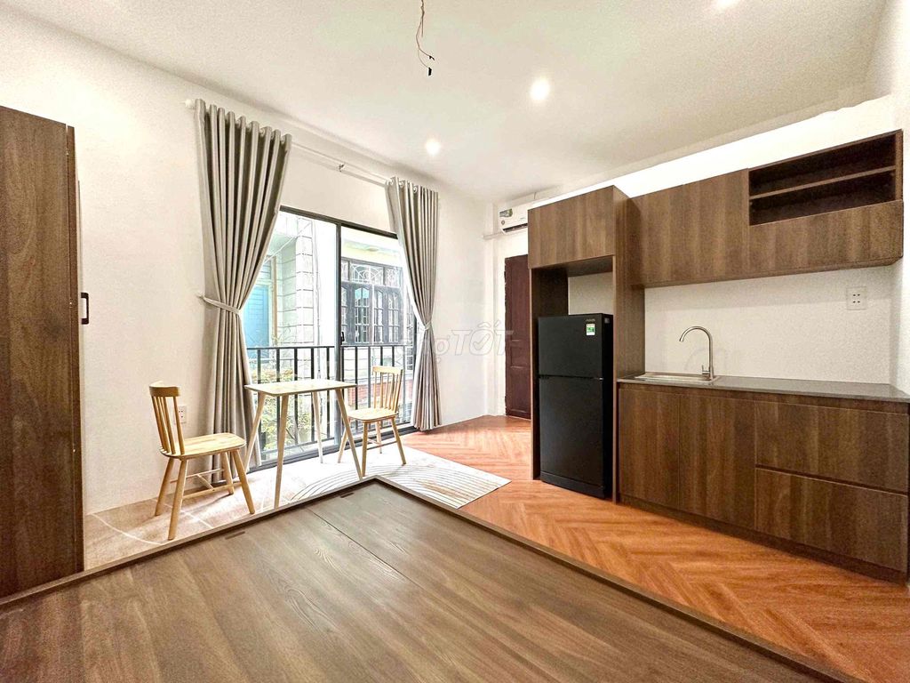 Phòng Cho Thuê Lê Thị Riêng Quận 1, 30m² giá 7 triệu - Vị trí trung tâm Sài Gòn!