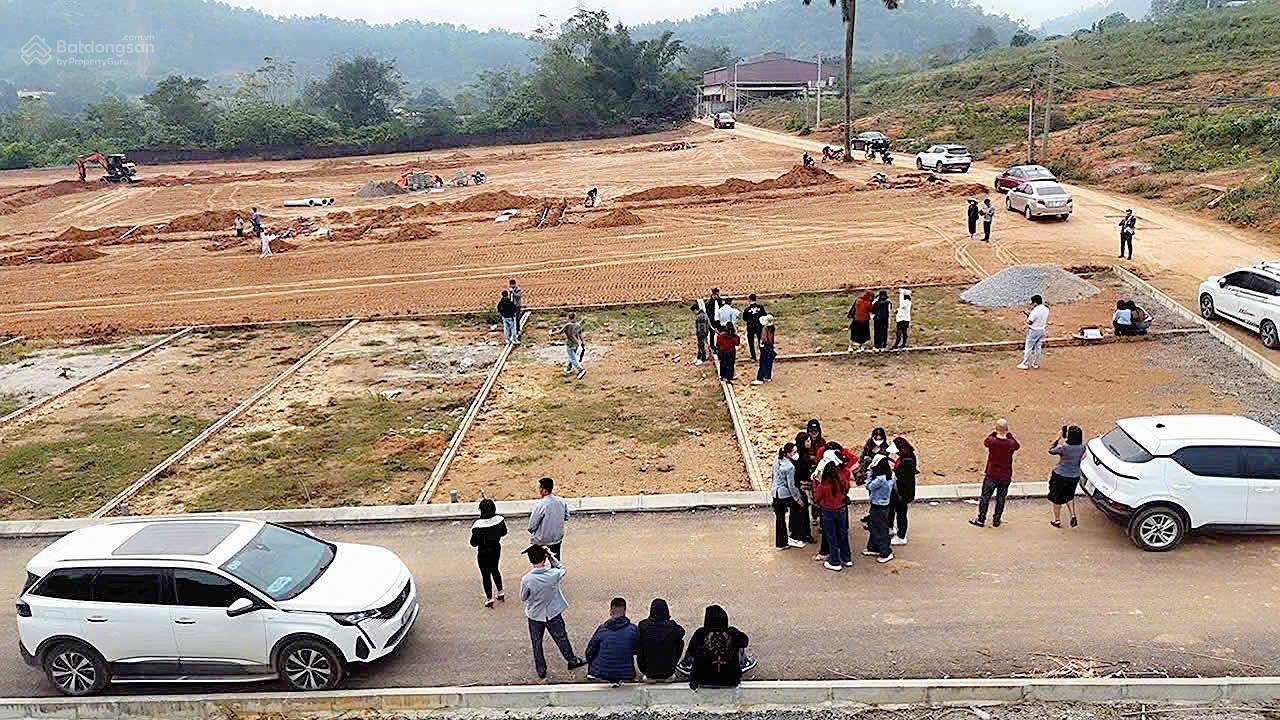 Đất Ngoại Giao Phú Cát Hòa Lạc 100-160m² chỉ 2,5 tỷ - Sổ đỏ trao tay!