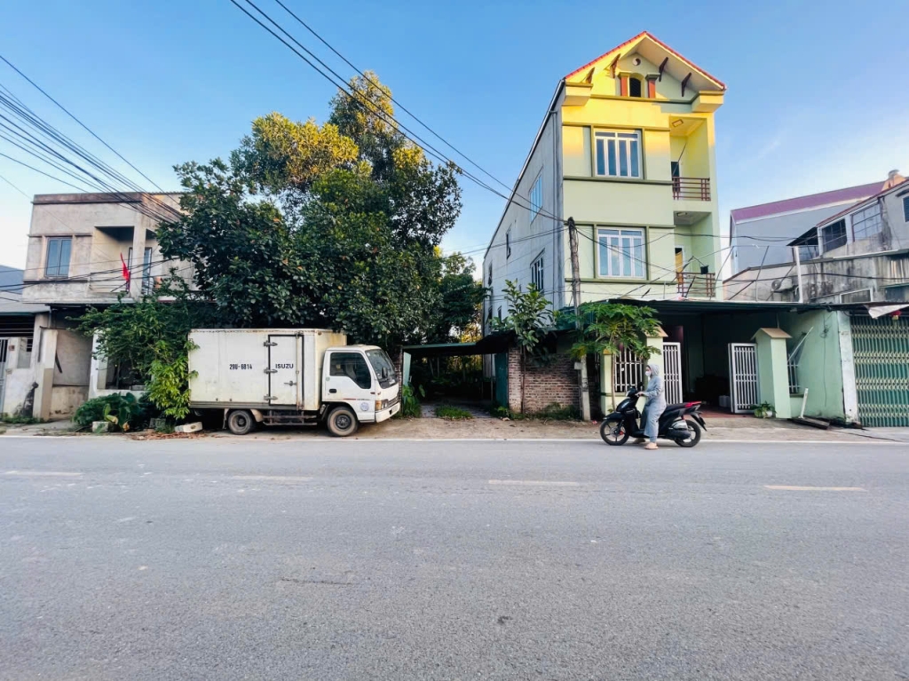 Đất nền 188m² tại xã Nhuận Trạch - Giá chỉ 5.26 tỷ - Cơ hội đầu tư tuyệt vời!