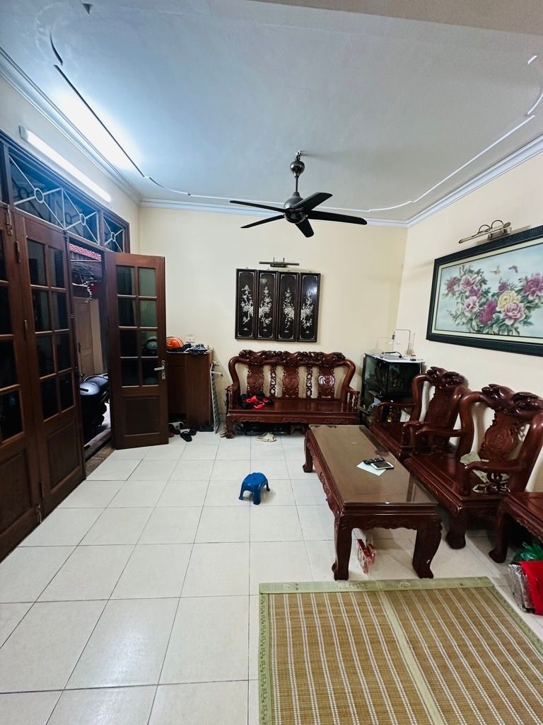 Nhà phố Quốc Tử Giám 36m² giá 8 tỷ - Ngõ thoáng, dân trí cao!