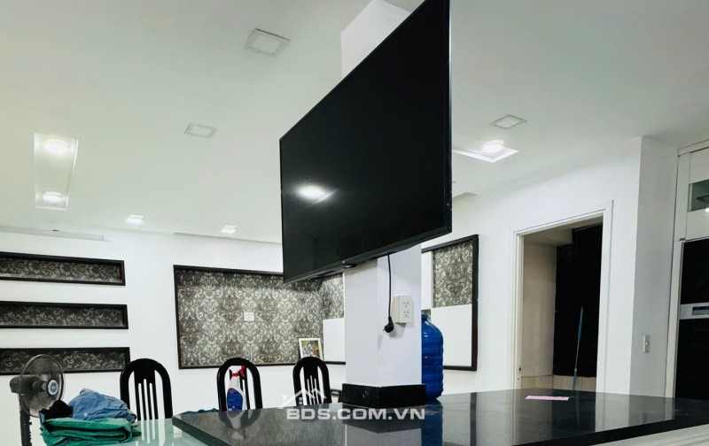 Biệt thự cho thuê IndoChina 216m² giá 42 triệu - Khu dân cư an ninh