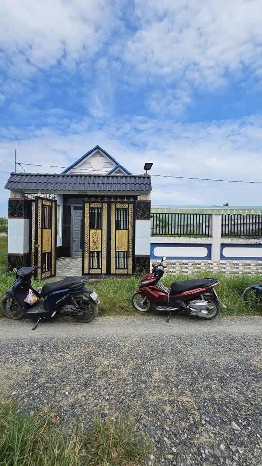 Nhà cấp 4 xã Rạch Kiến 125m² giá 640 triệu - Chính chủ, sẵn sàng vào ở!