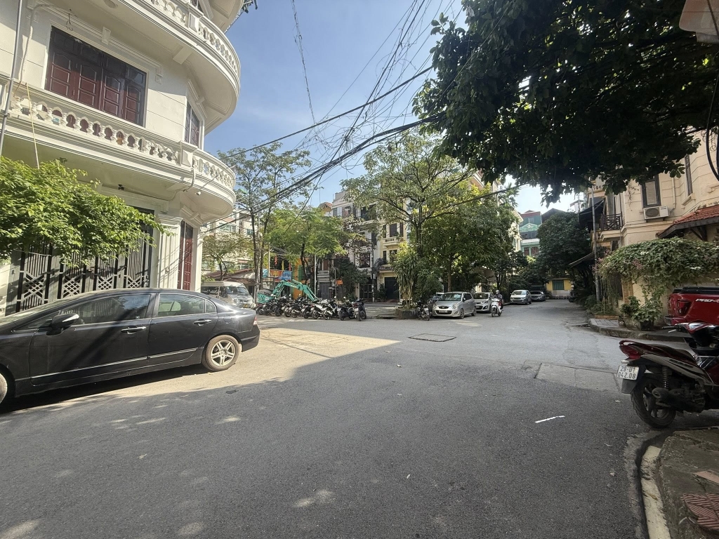 Nhà phố Định Công, Hoàng Mai 55m² giá 23 tỷ - Đầu tư sinh lời, ô tô tránh nhau!