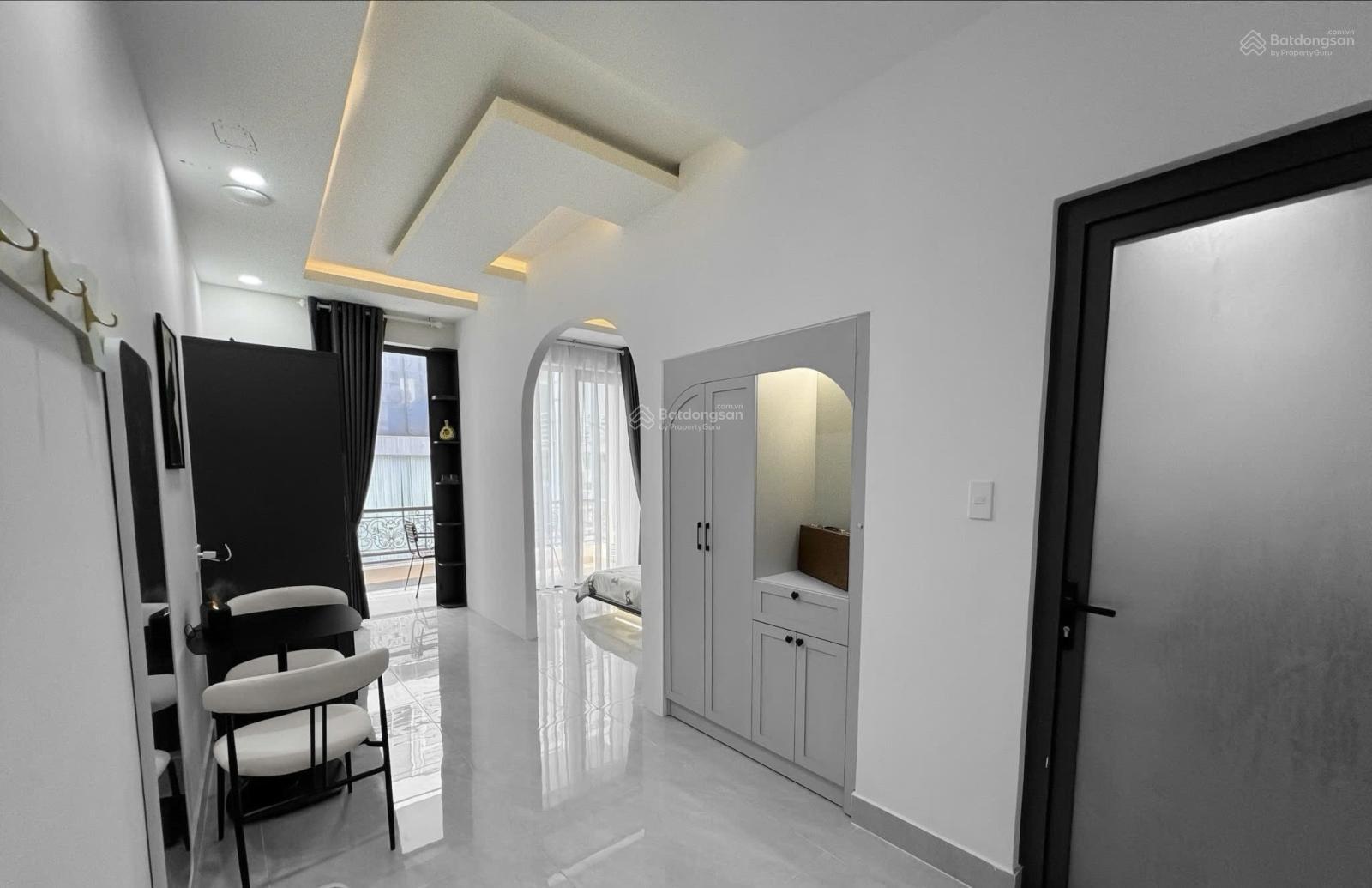 Căn hộ dịch vụ 1 phòng ngủ đường Yên Thế, 40m² giá 12 triệu - Nhà mới, nội thất cao cấp sẵn sàng vào ở!