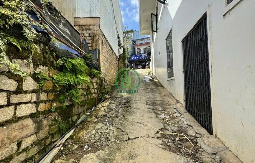 Lô đất Phù Đổng Thiên Vương, Đà Lạt 114m² giá 5.7 tỷ - Đầu tư sinh lời hấp dẫn!